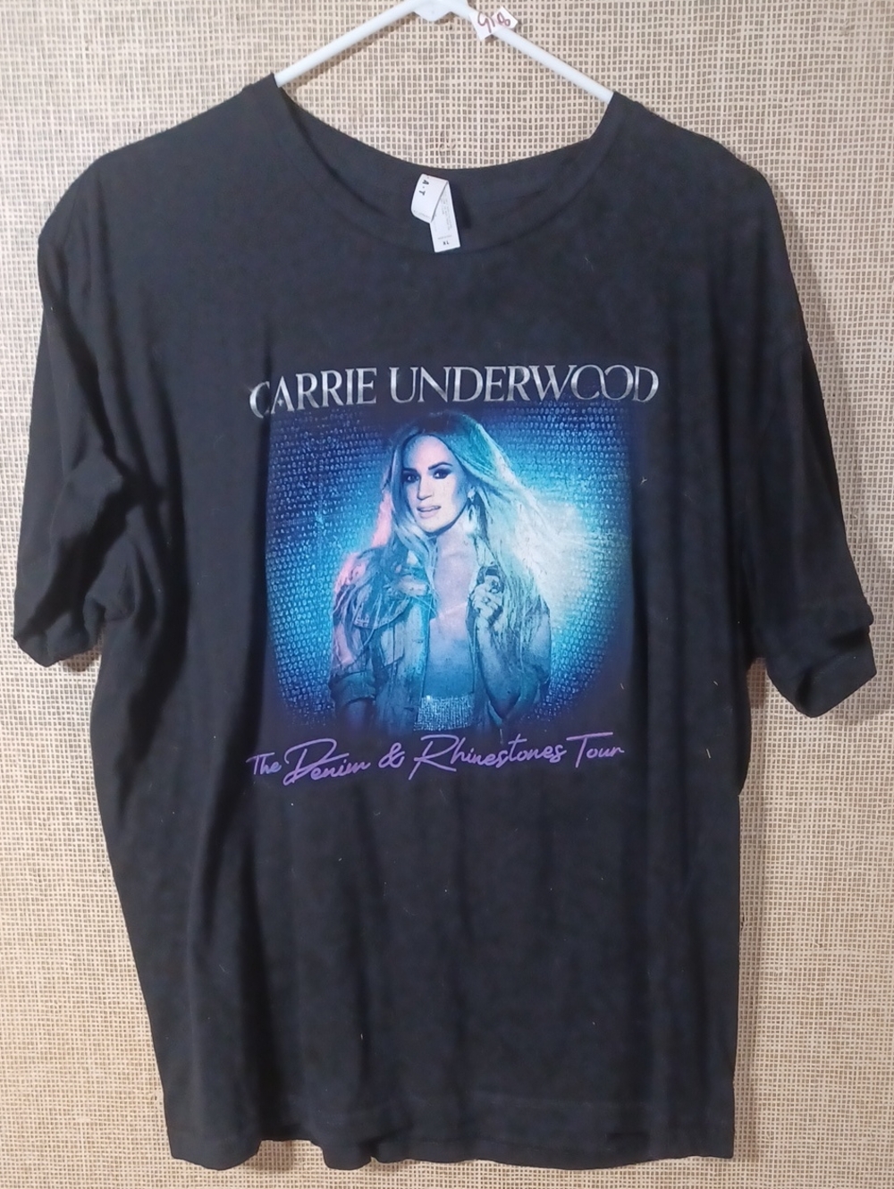 Black Graphic Tour Tee - The Denim & Rhinestones